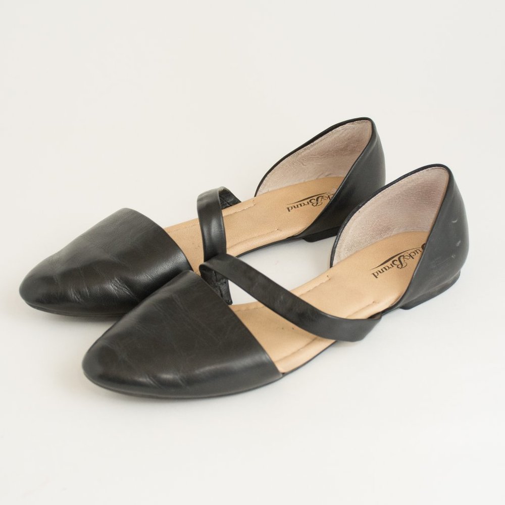 Lucky Brandy Allways Black Leather Flats